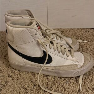 Nike Kids White and Black Sneakers